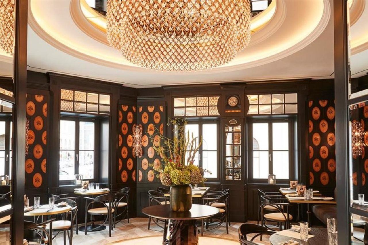 Vier Jahreszeiten Kempinski Hotel